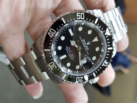 rolex sea dweller face size|rolex sea dweller 43mm.